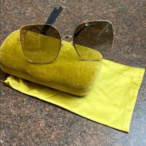 Gucci Gold Sunglasses with Case
